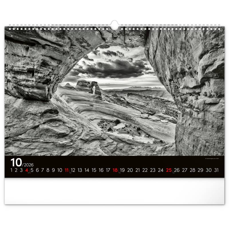 NOTIQUE Nástěnný kalendář Snová krajina 2026, 48 x 33 cm NOTIQUE Nástěnný kalendář Snová krajina 2026, 48 x 33 cm