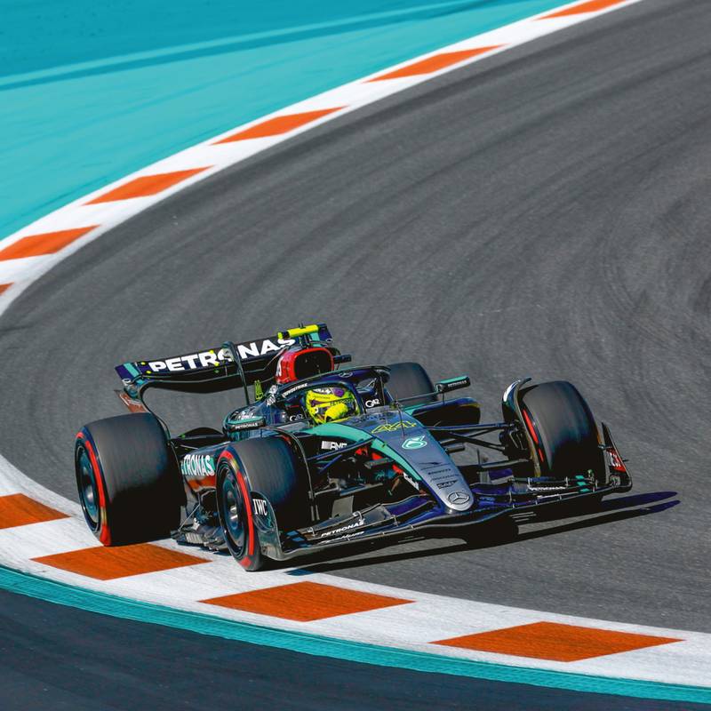 NOTIQUE Poznámkový kalendář Formule – Jiří Křenek 2026, 30 x 30 cm NOTIQUE Poznámkový kalendář Formule – Jiří Křenek 2026, 30 x 30 cm