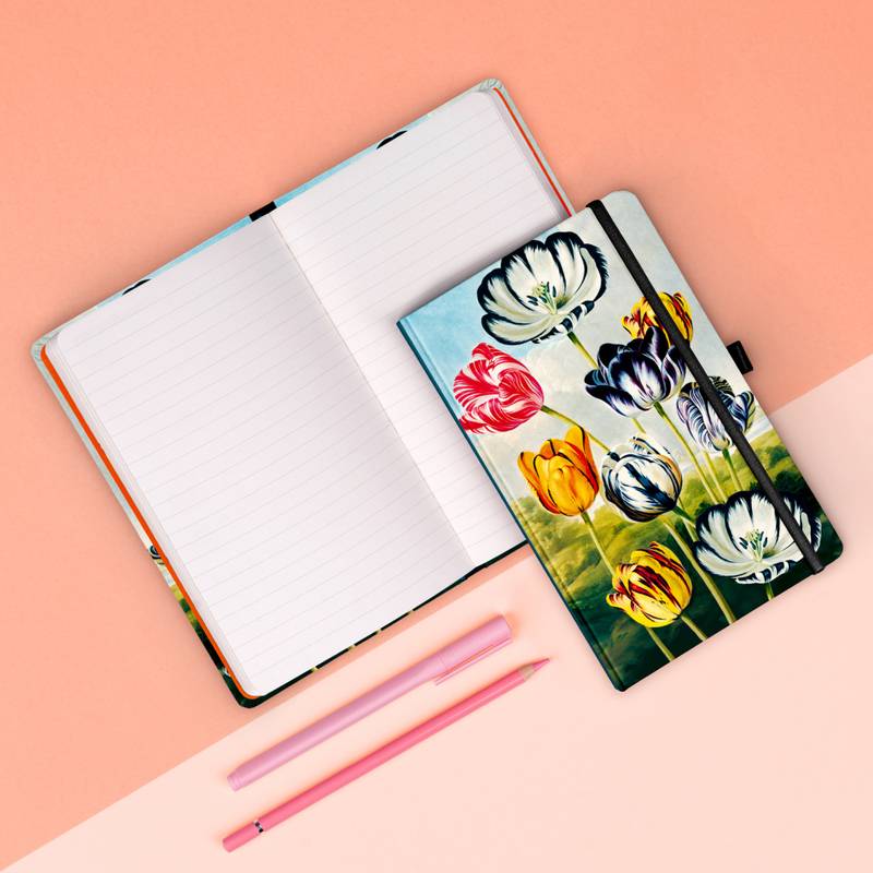 NOTIQUE Notes Tulipány Kateřiny Winterové, linajkovaný, 13 x 21 cm NOTIQUE Notes Tulipány Kateřiny Winterové, linajkovaný, 13 x 21 cm