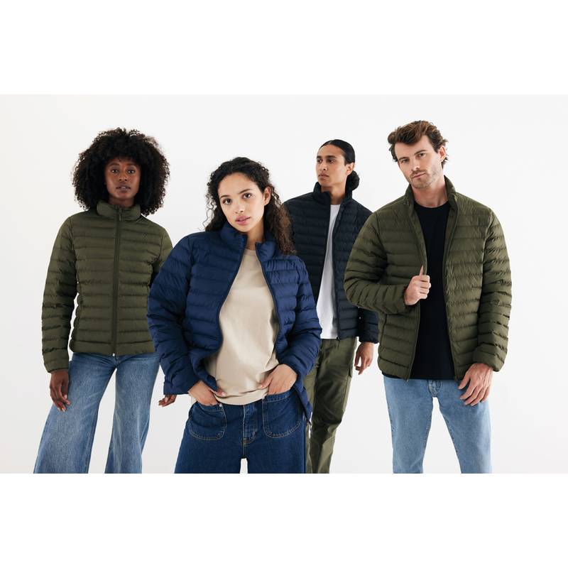 IQONIQ Maiko pánská prošívaná bunda z rec. polyesteru, černá IQONIQ Maiko pánská prošívaná bunda z rec. polyesteru, černá