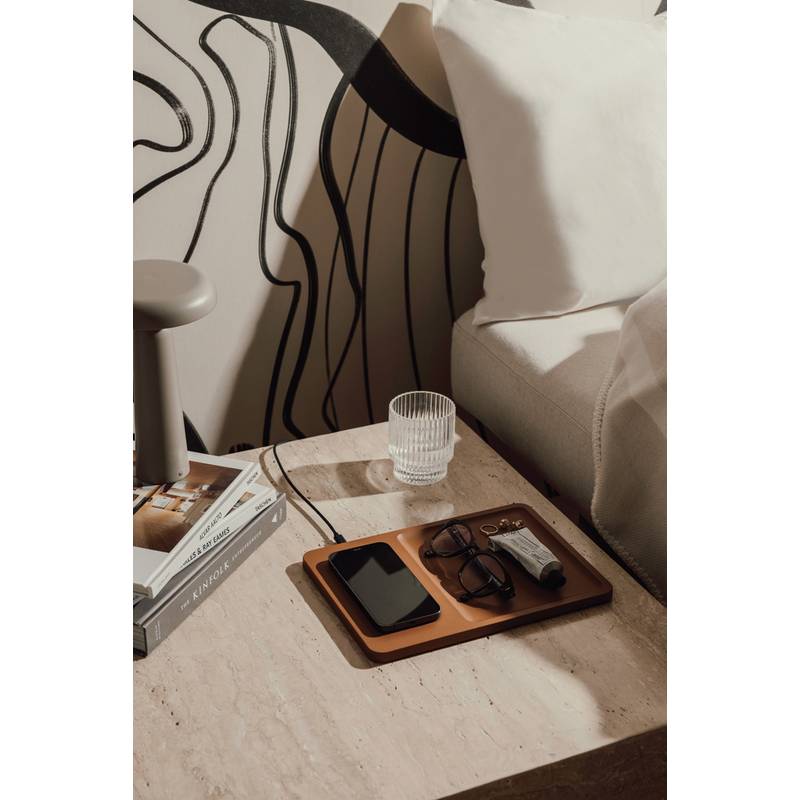 VINGA Timo RCS stolní nabíječka a podložka na příslušenství, hnědá VINGA Timo RCS stolní nabíječka a podložka na příslušenství, hnědá