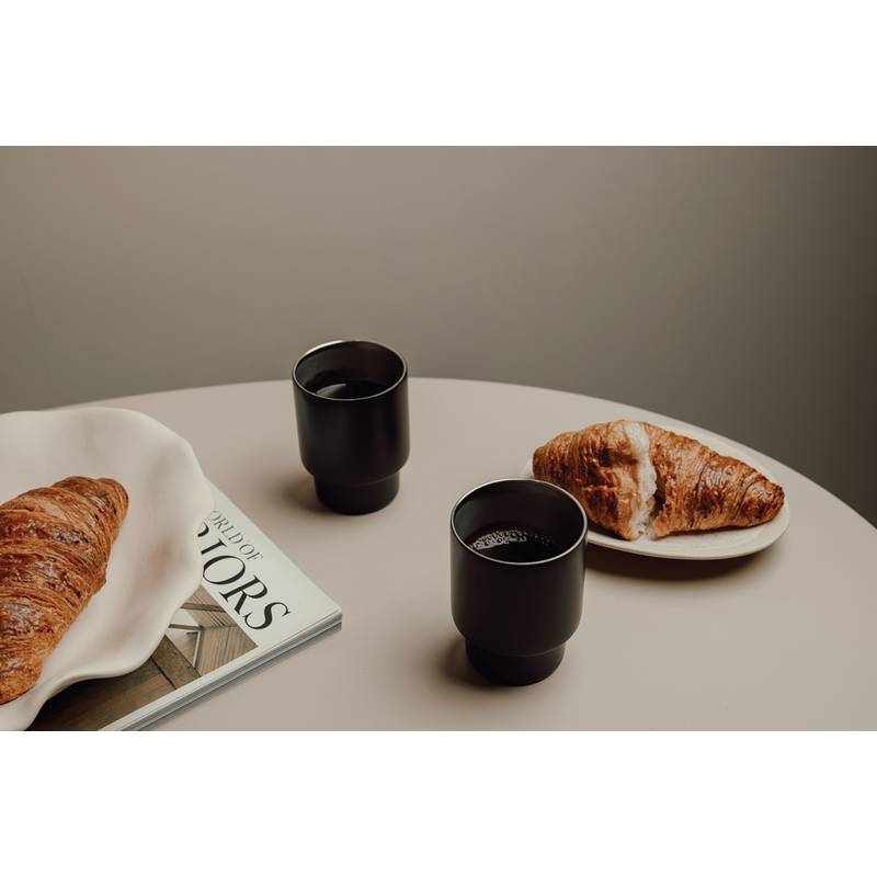 VINGA Nagano RCS recyklované nerezové hrníčky, sada 2 ks, černá VINGA Nagano RCS recyklované nerezové hrníčky, sada 2 ks, černá