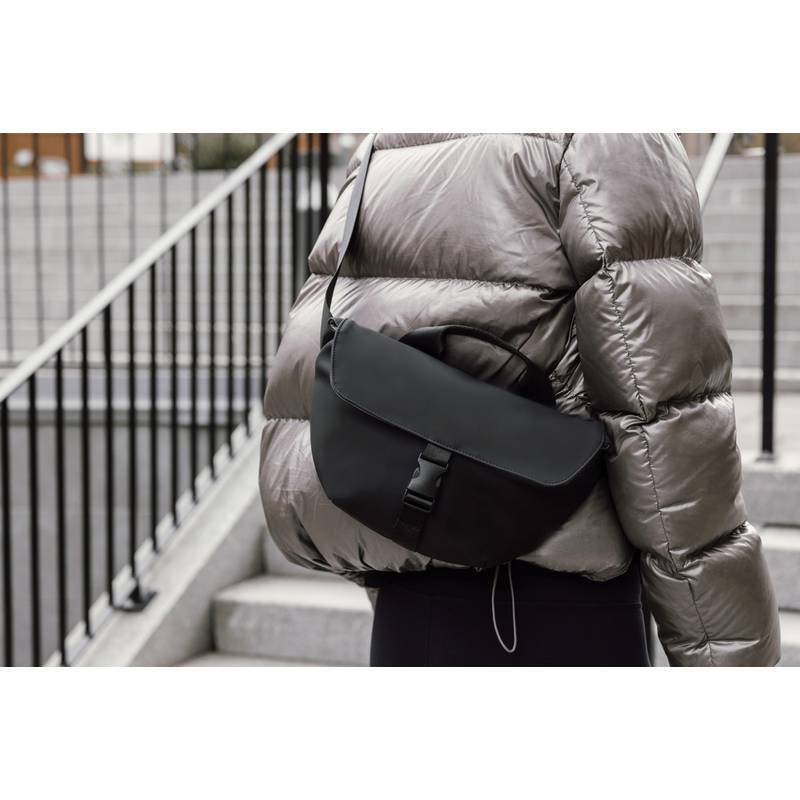 VINGA Baltimore RCS taška cez rameno, čierna VINGA Baltimore RCS taška cez rameno, čierna