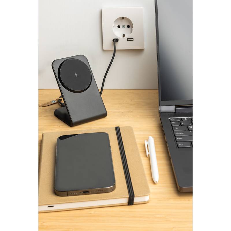 VoltPerch bezdrátová magn. nabíječka 15W z rec. RCS plastu, černá VoltPerch bezdrátová magn. nabíječka 15W z rec. RCS plastu, černá