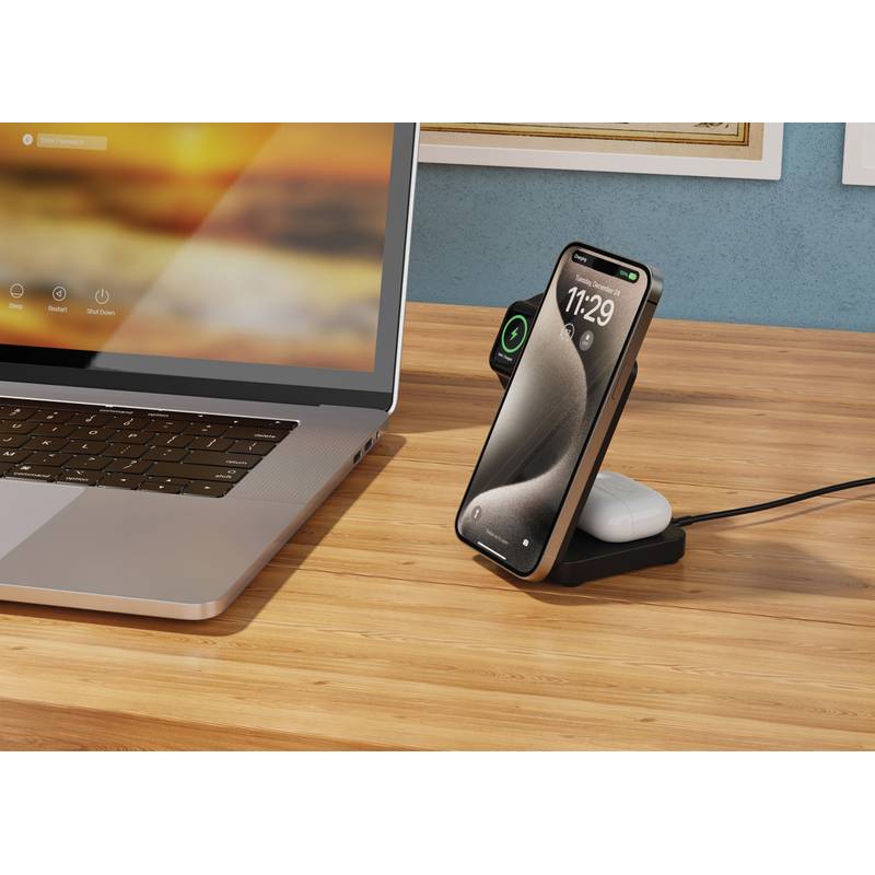 3v1 magnet. nabíječka Urban Vitamin Arcadia RCS rplastic 15W, černá 3v1 magnet. nabíječka Urban Vitamin Arcadia RCS rplastic 15W, černá