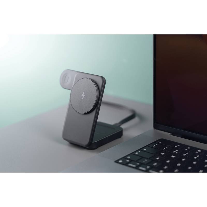 3v1 magnet. nabíječka Urban Vitamin Arcadia RCS rplastic 15W, černá 3v1 magnet. nabíječka Urban Vitamin Arcadia RCS rplastic 15W, černá