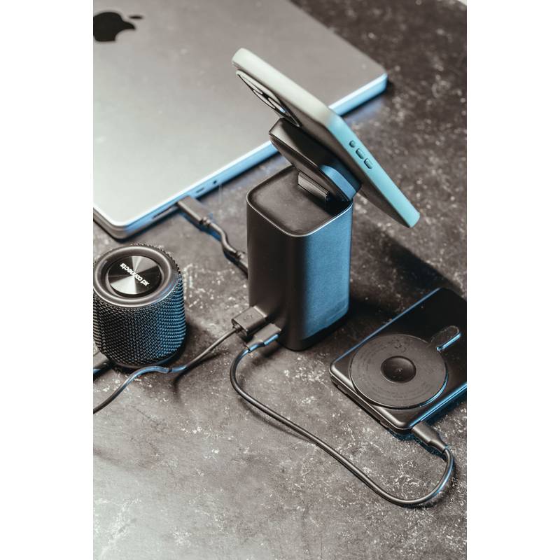 Urban Vitamin Sunnyvale 100W 15 000 mAh magn. powerbanka, sivá Urban Vitamin Sunnyvale 100W 15 000 mAh magn. powerbanka, sivá