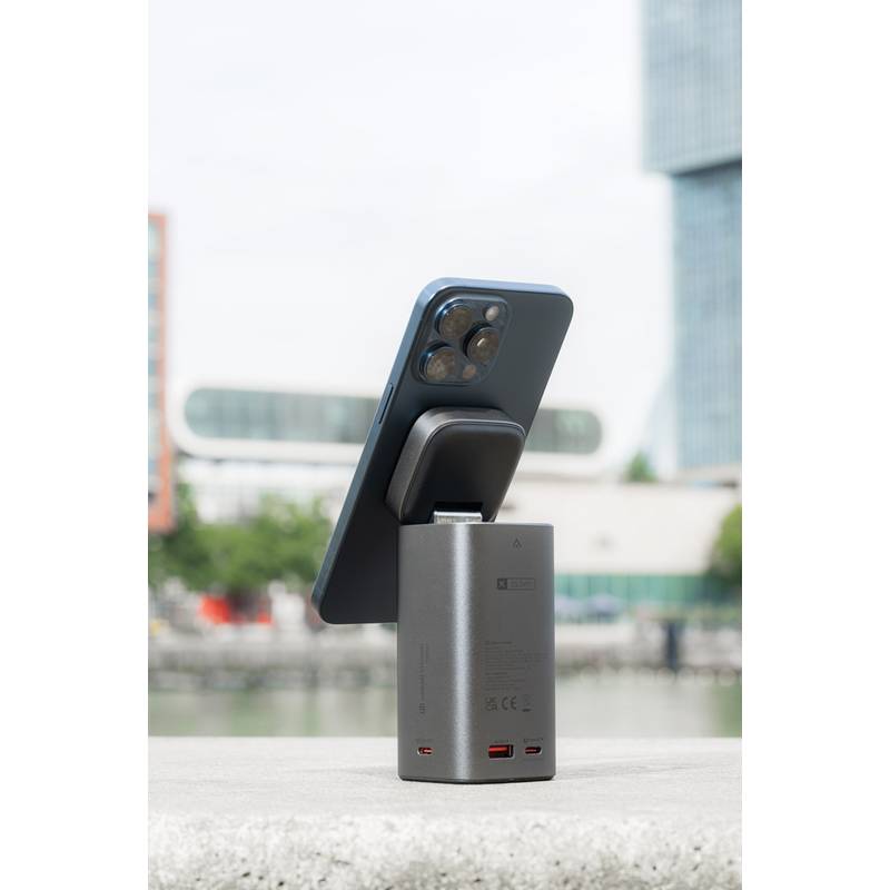 Urban Vitamin Sunnyvale 100W 15 000 mAh magn. powerbanka, sivá Urban Vitamin Sunnyvale 100W 15 000 mAh magn. powerbanka, sivá