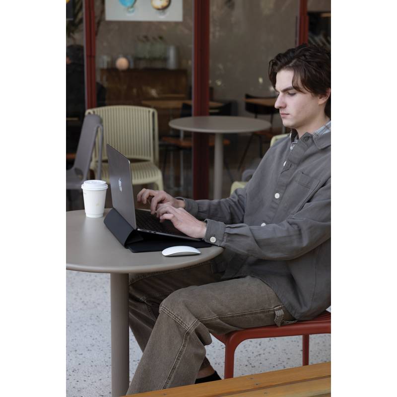 XD Design mobilní pouzdro na notebook 14”, černá XD Design mobilní pouzdro na notebook 14”, černá