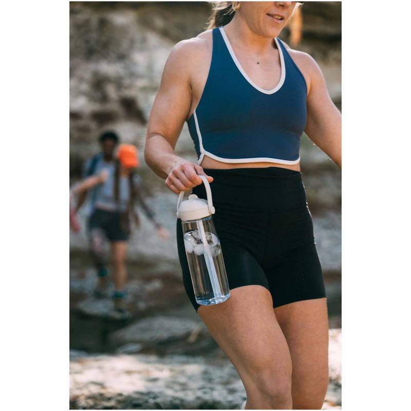 Camelbak® Thrive Flip 750ml Tritan Renew fľaša na vodu s výklopnou slamkou, transparentná Camelbak® Thrive Flip 750ml Tritan Renew fľaša na vodu s výklopnou slamkou, transparentná