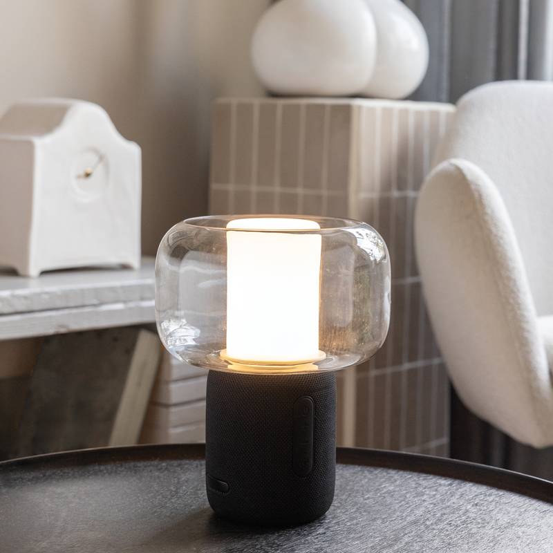 Lux RCS reproduktorová lampa z rec. plastu 10 W, čierna Lux RCS reproduktorová lampa z rec. plastu 10 W, čierna