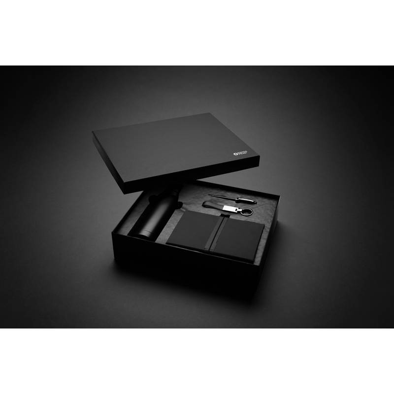 Swiss Peak RCS luxus. dárek. business sada s lahví na vodu, černá Swiss Peak RCS luxus. dárek. business sada s lahví na vodu, černá