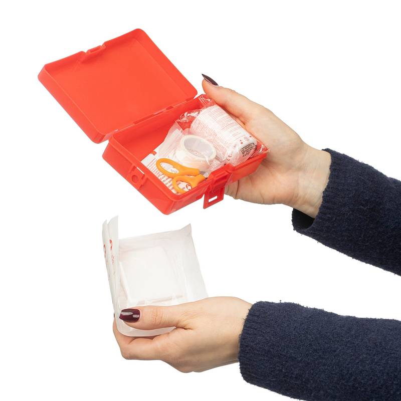 PP lekárnička Amina, červená PP lekárnička Amina, červená