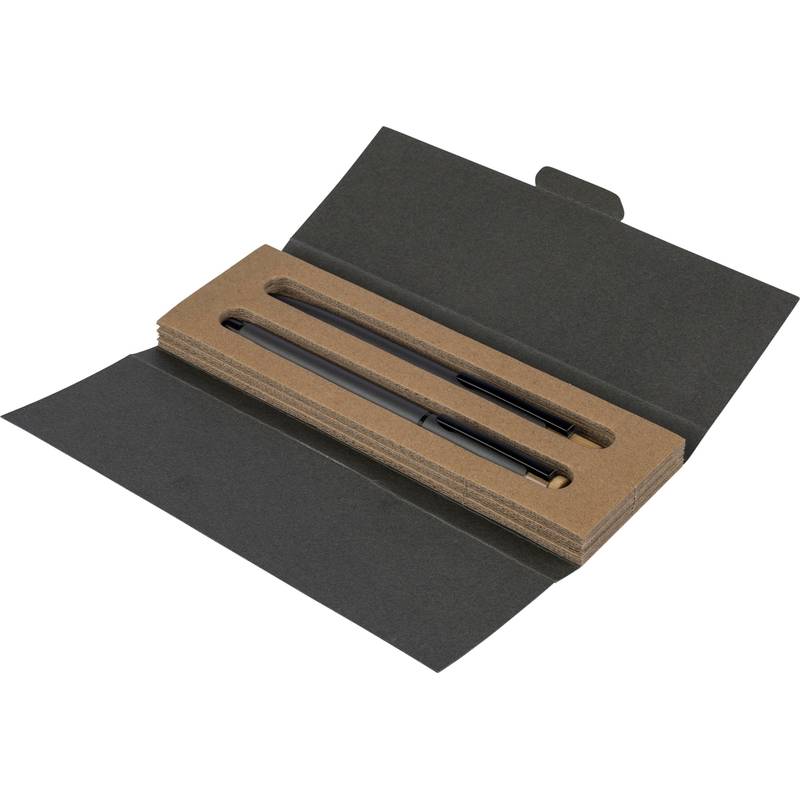 Sada pier s lakovaným povrchom Ilaria, čierna Sada pier s lakovaným povrchom Ilaria, čierna