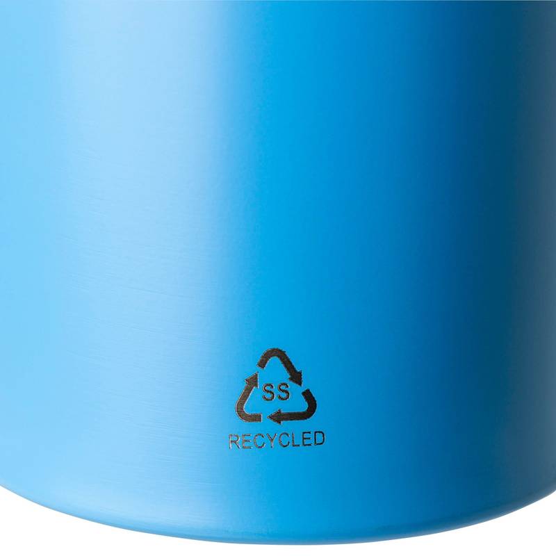 Fľaša na pitie z recyklovaného nerezu (500 ml) Zeno, čierna Fľaša na pitie z recyklovaného nerezu (500 ml) Zeno, čierna