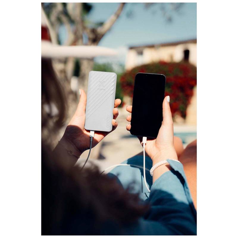 Xtorm XG220 Go2 15W 20 000mAh powerbanka s rýchlym nabíjaním, biela Xtorm XG220 Go2 15W 20 000mAh powerbanka s rýchlym nabíjaním, biela