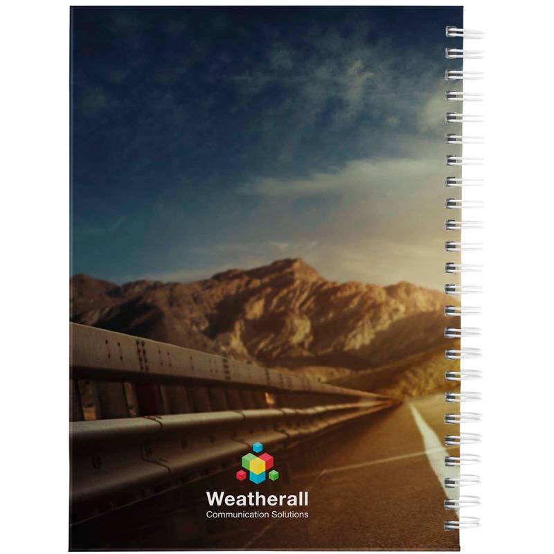 Nedatovaný denník formátu A5 s pevným obalom Desk-Mate®, biela Nedatovaný denník formátu A5 s pevným obalom Desk-Mate®, biela