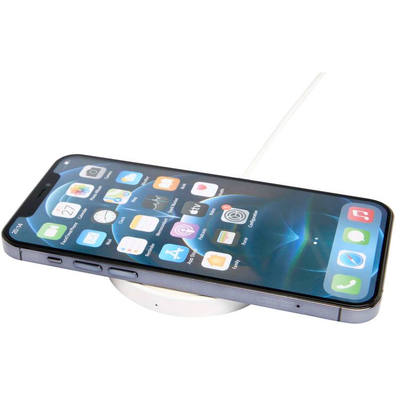 Bezdrátová nabíjecí podložka o výkonu 15 W z recykl. plastu Freal, bílá Bezdrátová nabíjecí podložka o výkonu 15 W z recykl. plastu Freal, bílá