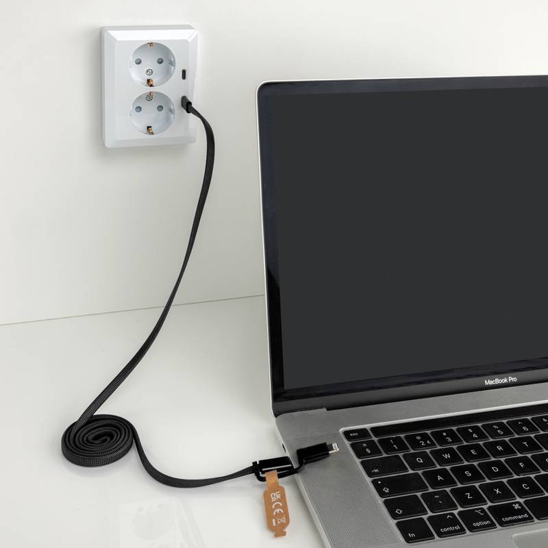 Arc RCS recyklovaný ultratenký 60W 2 v 1 magnetický kábel, čierna Arc RCS recyklovaný ultratenký 60W 2 v 1 magnetický kábel, čierna