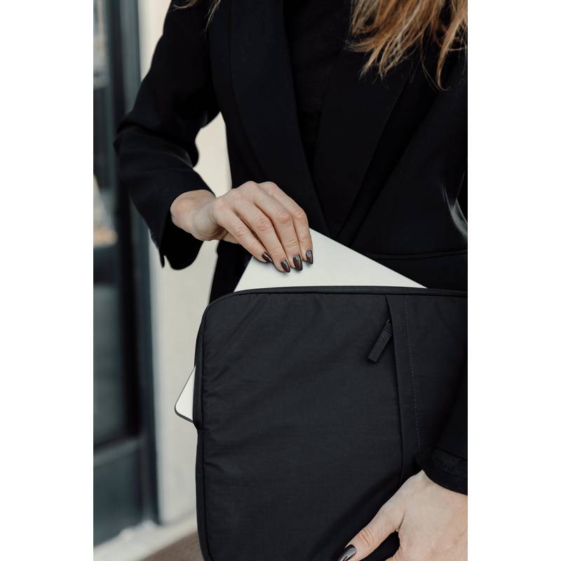 KENTO URBAN RCS rec. nylonový 15,6-palcový obal na laptop, čierna KENTO URBAN RCS rec. nylonový 15,6-palcový obal na laptop, čierna