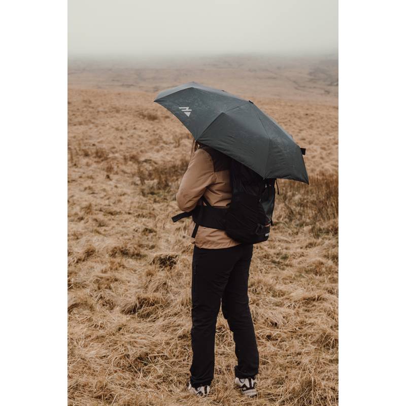 Nordic Drift Trail 23" AWARE™ RPET dáždnik Auto open Close, čierna Nordic Drift Trail 23" AWARE™ RPET dáždnik Auto open Close, čierna