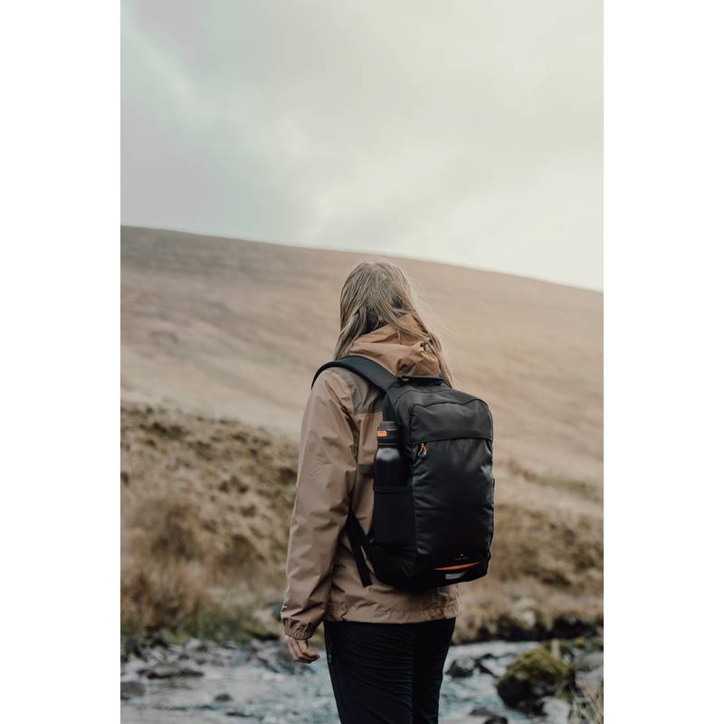 Nordic Drift Trail RCS batoh Daypack 16 l, čierna - oranžová Nordic Drift Trail RCS batoh Daypack 16 l, čierna - oranžová