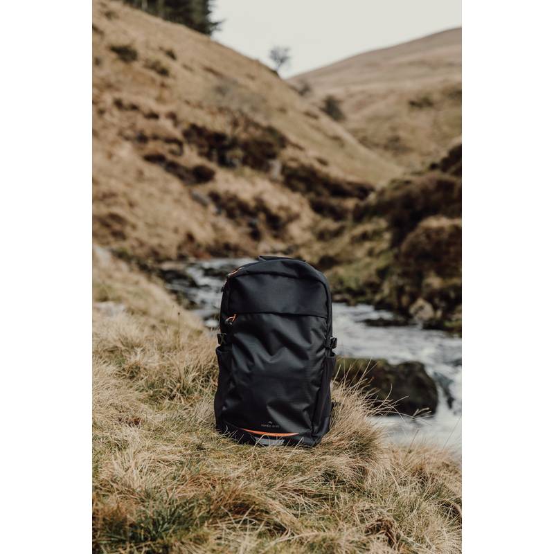 Nordic Drift Trail RCS batoh Daypack 16 l, čierna - oranžová Nordic Drift Trail RCS batoh Daypack 16 l, čierna - oranžová