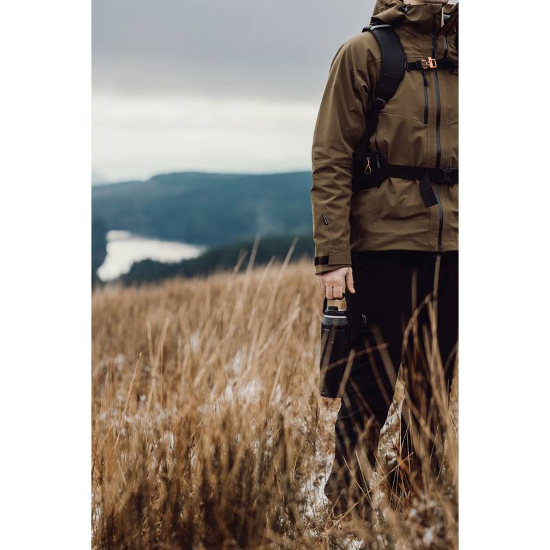 Nordic Drift Trail RCS Izolovaná športová fľaša 940 ml, čierna Nordic Drift Trail RCS Izolovaná športová fľaša 940 ml, čierna