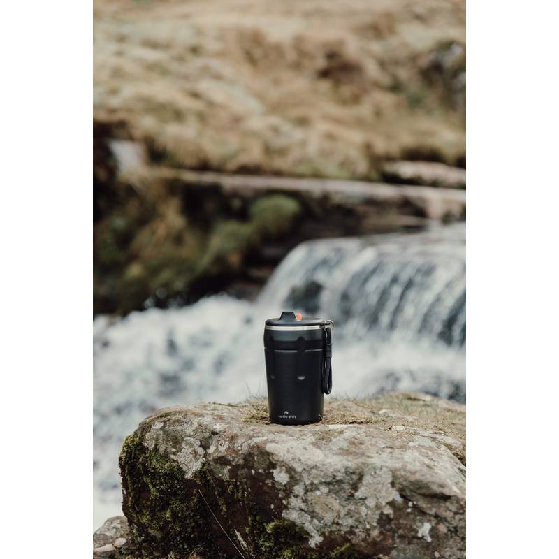 Nordic Drift Trail RCS Uzamyk. a nepriep. hrnček na kávu 350, čierna Nordic Drift Trail RCS Uzamyk. a nepriep. hrnček na kávu 350, čierna