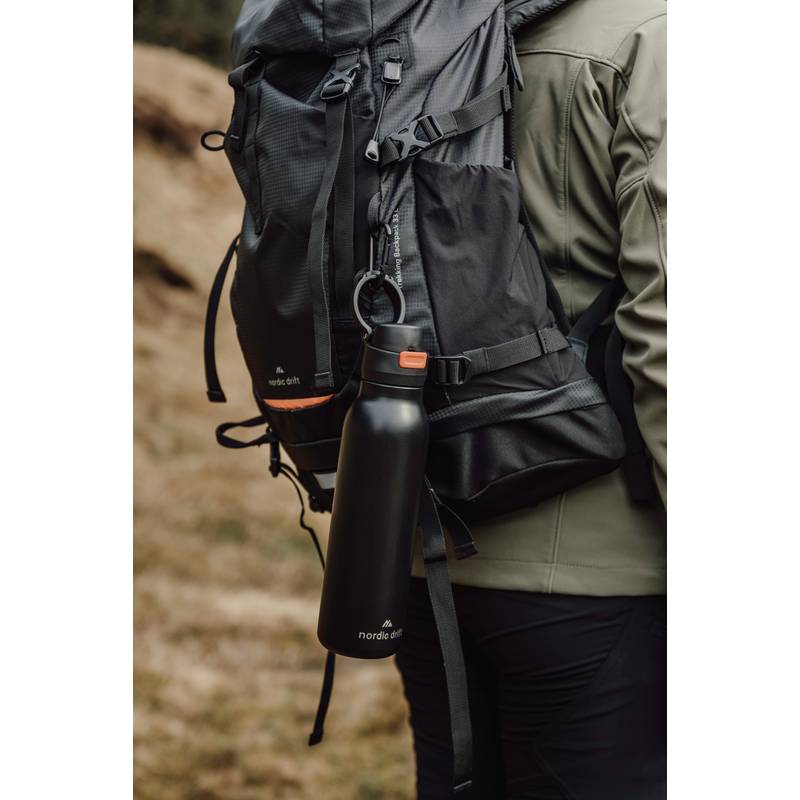 Nordic Drift Trail RCS Jednostenná fľaša na vodu 750 ml, čierna Nordic Drift Trail RCS Jednostenná fľaša na vodu 750 ml, čierna