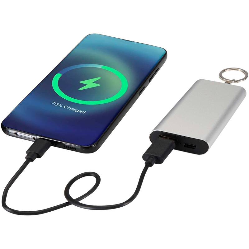 Arcturus powerbanka z recykl. hliníku s kapacitou 2000 mAh a klíčenkou, šedá Silver Arcturus powerbanka z recykl. hliníku s kapacitou 2000 mAh a klíčenkou, šedá Silver