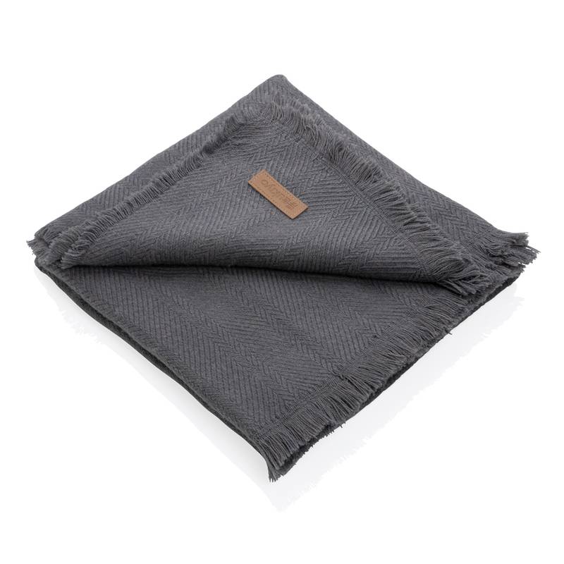 Tkaná deka Ukiyo 130 x 150cm z Polylana® AWARE™ Tkaná deka Ukiyo 130 x 150cm z Polylana® AWARE™