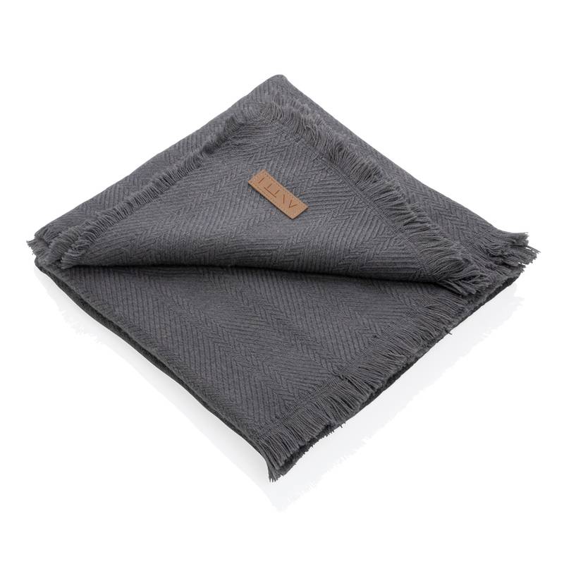 Tkaná deka Ukiyo 130 x 150cm z Polylana® AWARE™ Tkaná deka Ukiyo 130 x 150cm z Polylana® AWARE™