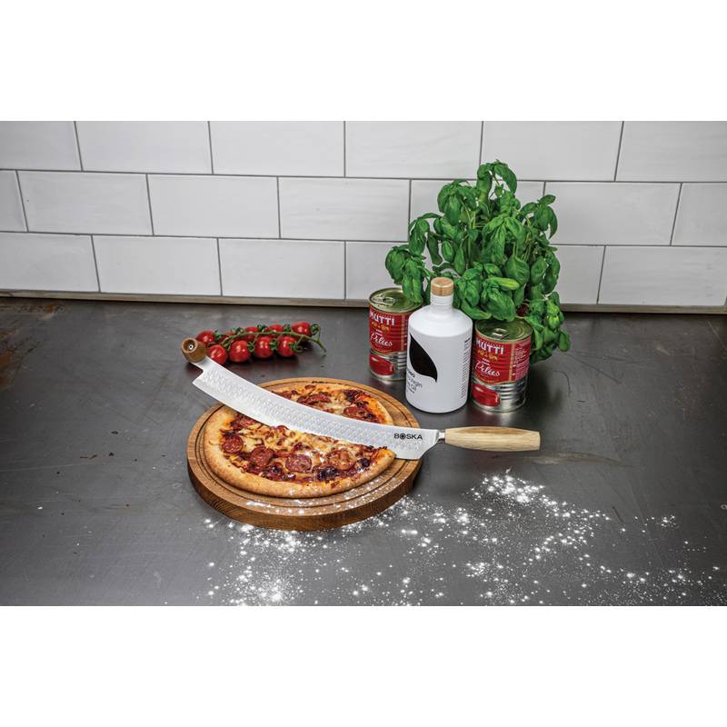 Nôž na pizzu a syr Oslo+ Nr.4 od značky BOSKA, sivá Steel - hnedá Nôž na pizzu a syr Oslo+ Nr.4 od značky BOSKA, sivá Steel - hnedá