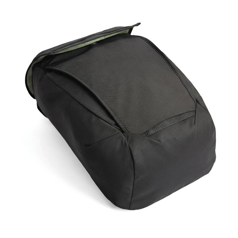 Batoh Thule Paramount 20L, čierna Batoh Thule Paramount 20L, čierna