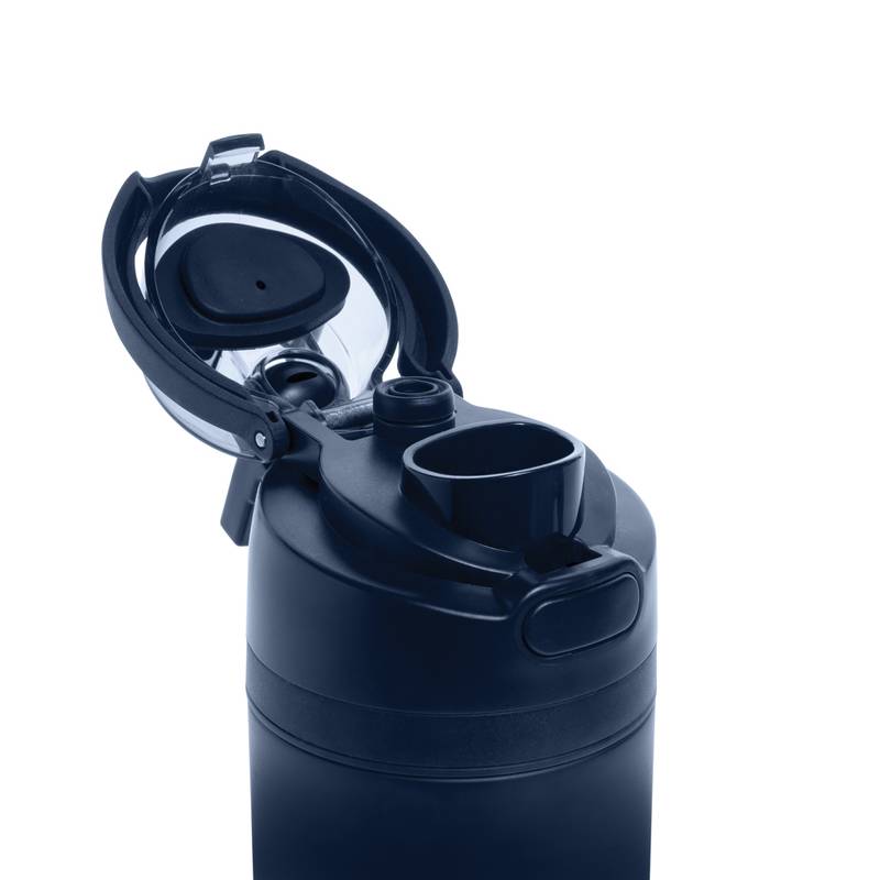 Uzatvárateľná fľaša Omni Sip 720ml z RCS recyklovanej ocele, modrá Navy Uzatvárateľná fľaša Omni Sip 720ml z RCS recyklovanej ocele, modrá Navy