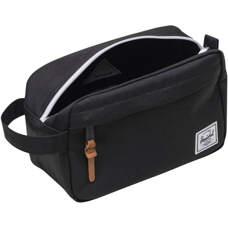 Herschel Chapter kozmetická taštička, čierna Herschel Chapter kozmetická taštička, čierna