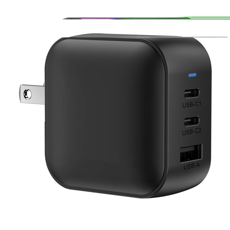 Urban Vitamin Santa Cruz RCS recykl. pl. 70W nabíjačka GAN, čierna Urban Vitamin Santa Cruz RCS recykl. pl. 70W nabíjačka GAN, čierna