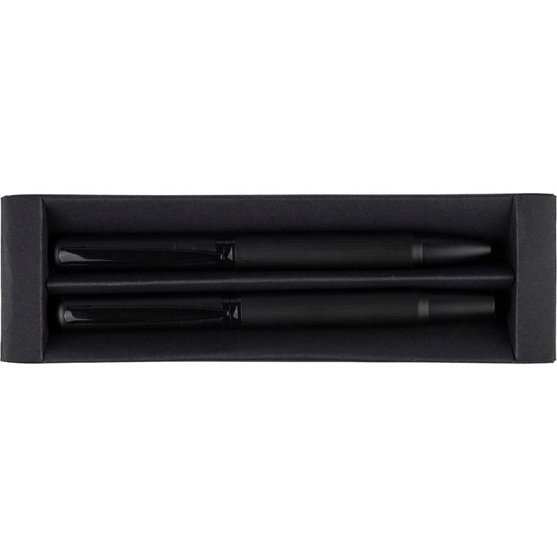 Sada pier Adel z kovu a ekomosadze, čierna Sada pier Adel z kovu a ekomosadze, čierna